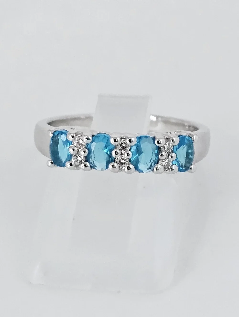 Natural Swiss Blue Topaz & White Zircon Ring Sterling Silver Size 7!
